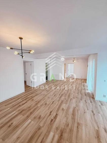 Casă individuală cu 4 camere cu Canalizare în Exterior Nord