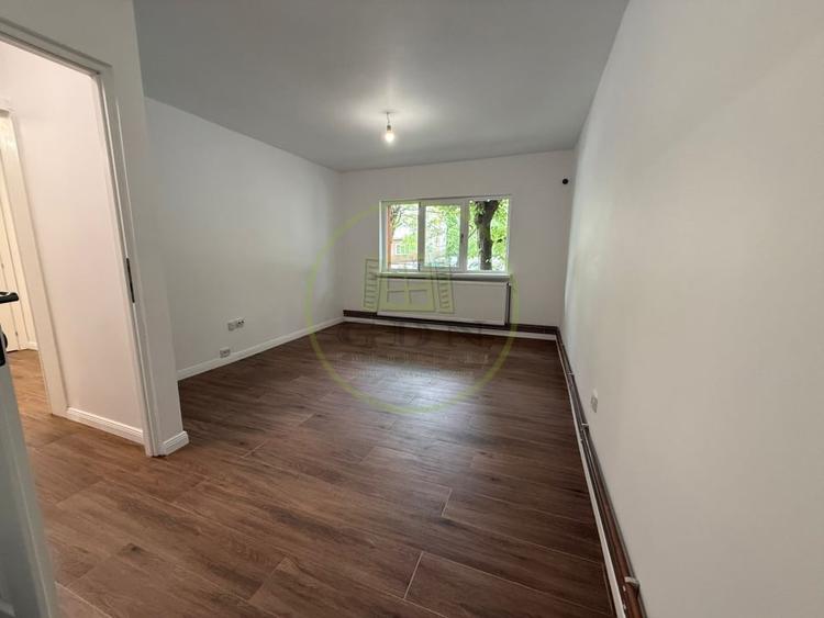 Apartament cu 2 camere decomandat în Valea Rosie