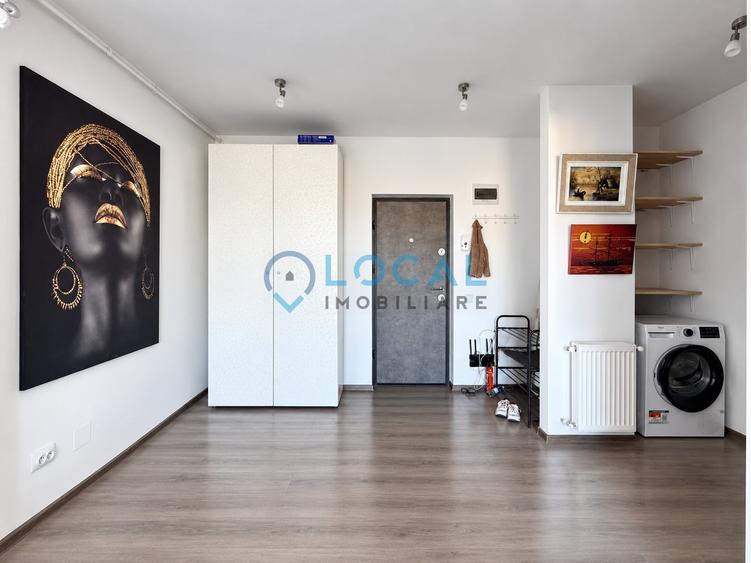 Apartament cu 2 camere semidecomandat, mobilat în Dâmbul Rotund