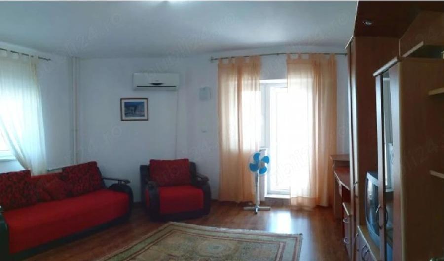 Apartament cu 2 camere decomandat în Exterior Vest