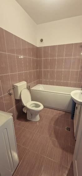 Apartament cu 2 camere decomandat, mobilat în Brâncoveanu