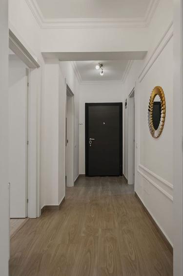 Apartament cu 2 camere decomandat în Moșilor