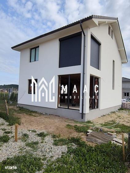 Casă cu 4 camere decomandat în Cristian