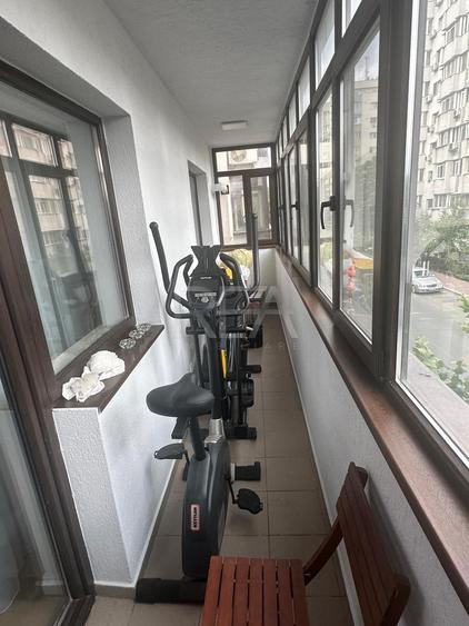 Apartament cu 2 camere decomandat, mobilat în Vitan Mall