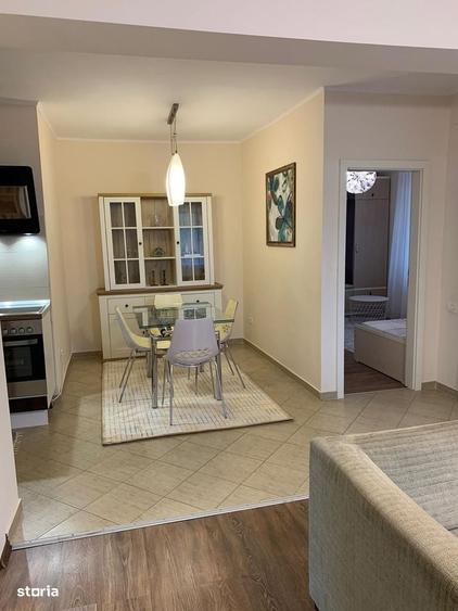 Apartament cu 3 camere decomandat în Olimpia-Stadion