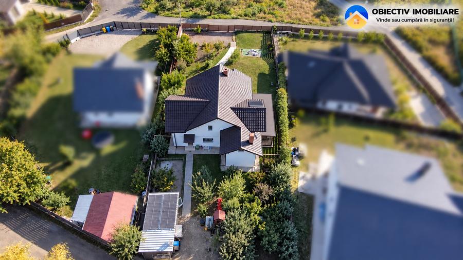 Casă individuală cu 4 camere cu Teren 1000 Mp în Sărata