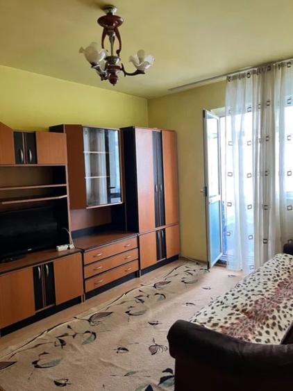 Apartament cu 2 camere decomandat în Alexandru cel Bun