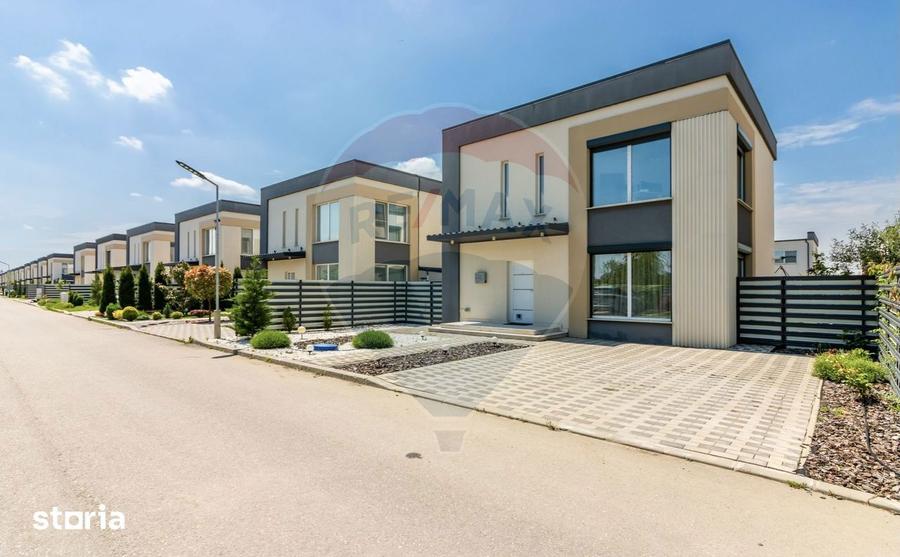 Casa / Vila cu 4 camere de vanzare in Corbeanca, utilitati - 3