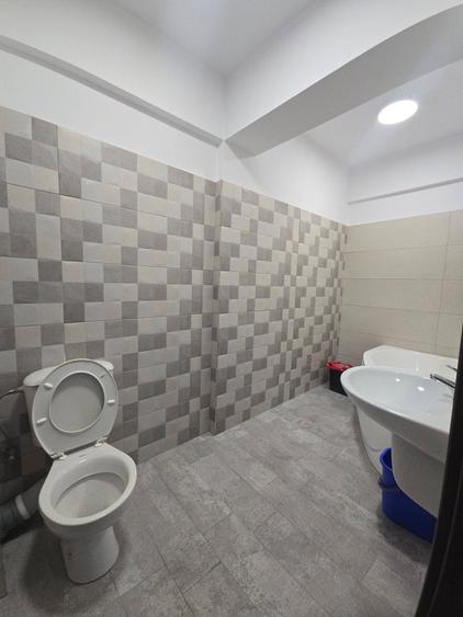 Apartament cu 3 camere decomandat în Dobroești