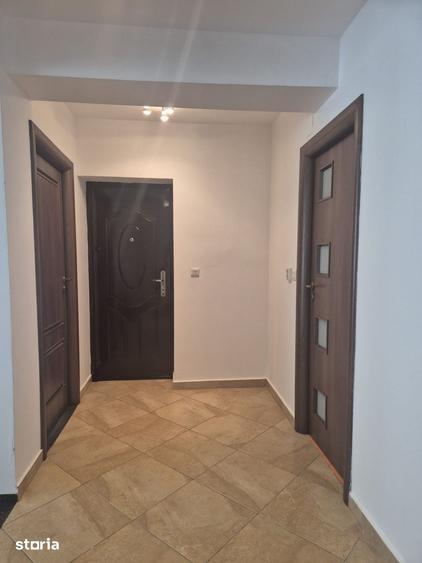 Apartament cu 2 camere decomandat în Centrul Civic