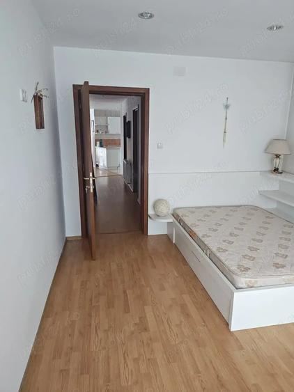 Apartament cu 3 camere în Călimănești