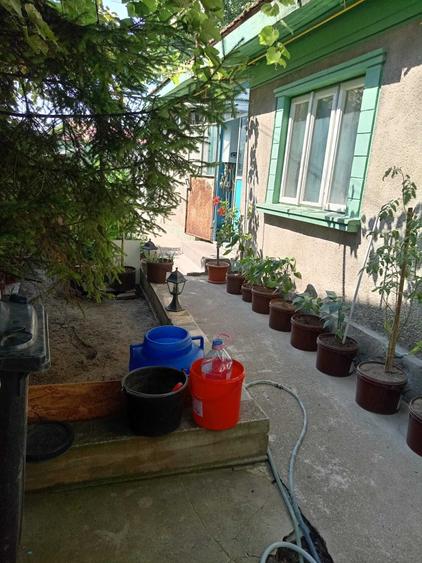 Casa de vanzare km 5 constanta 190.000 euro/mesterul Manole in fata portii statie de microbuz/501m2 ideal investitie mini pensiune/apart hotel - 2