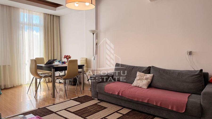 Apartament cu 2 camere decomandat în Fratelia