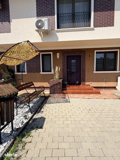 Casă cu 4 camere cu Teren 266 Mp în Tunari