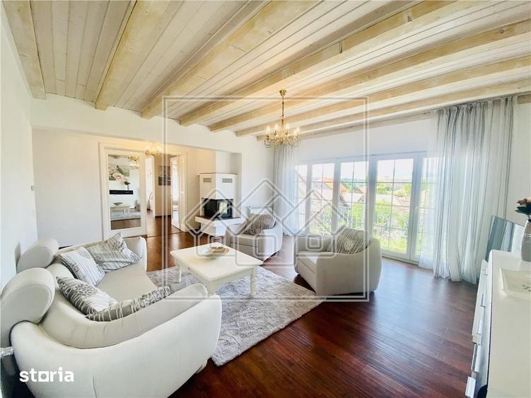 Apartament cu 5 camere în Calea Dumbrăvii