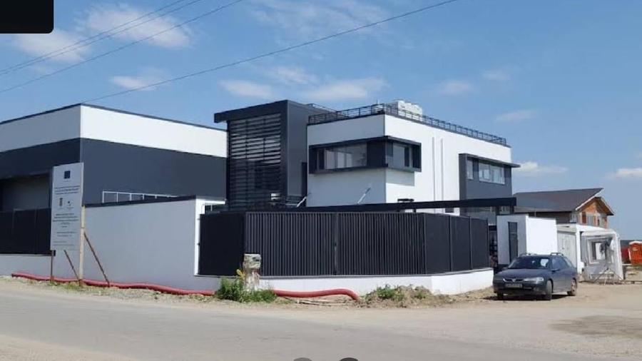 Spațiu industrial, de 1,195 mp, în Clinceni
