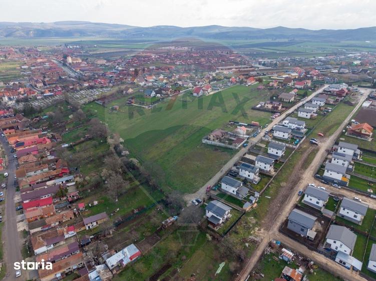 Teren intravilan cu vedere panoramica, utilita?i si pozi?ie excelenta! - 7