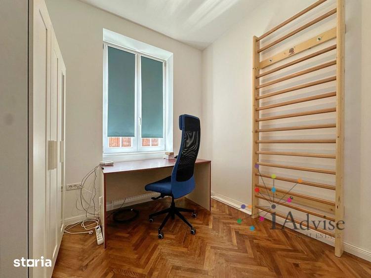 Apartament cu 3 camere, mobilat în Centrul Istoric