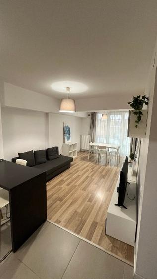 Apartament cu 2 camere semidecomandat, mobilat în Grozăvești
