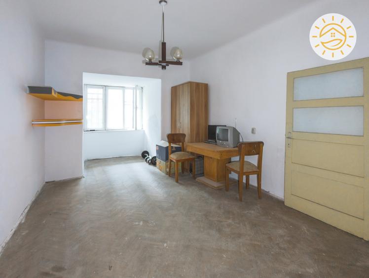 Apartament cu 2 camere decomandat în Centrul Istoric