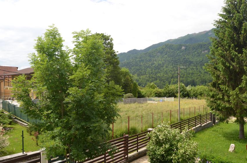 Casă individuală cu 3 camere cu Canalizare în Golful Regal