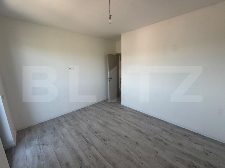 Apartament cu 2 camere semidecomandat în Rediu