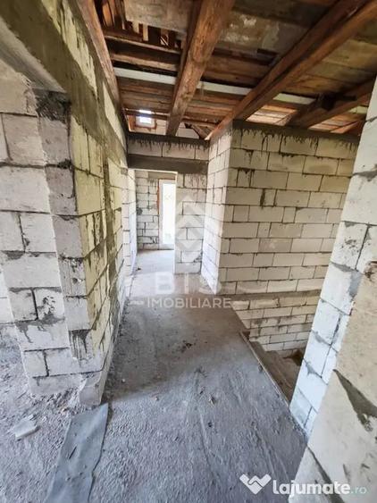 Casă cu 5 camere cu Teren 500 Mp în Central