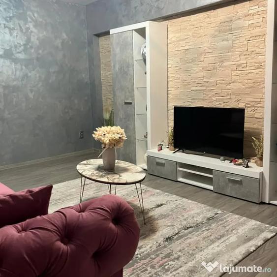 Apartament 2 camere decomandat, zona Segarcea - 1