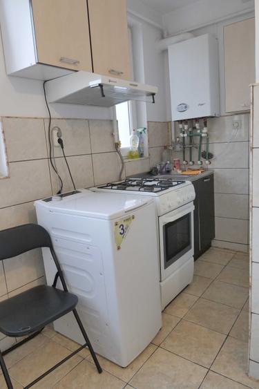 Garsonieră decomandată în Exterior Vest