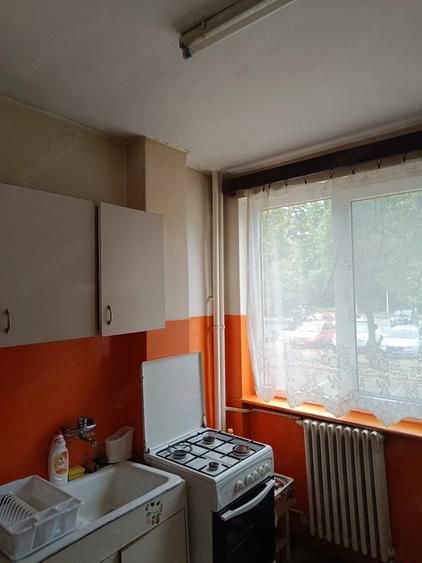 Apartament cu 2 camere semidecomandat în Rogerius