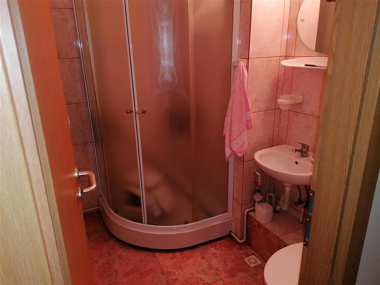 Apartament cu 3 camere decomandat în Olimpia-Stadion