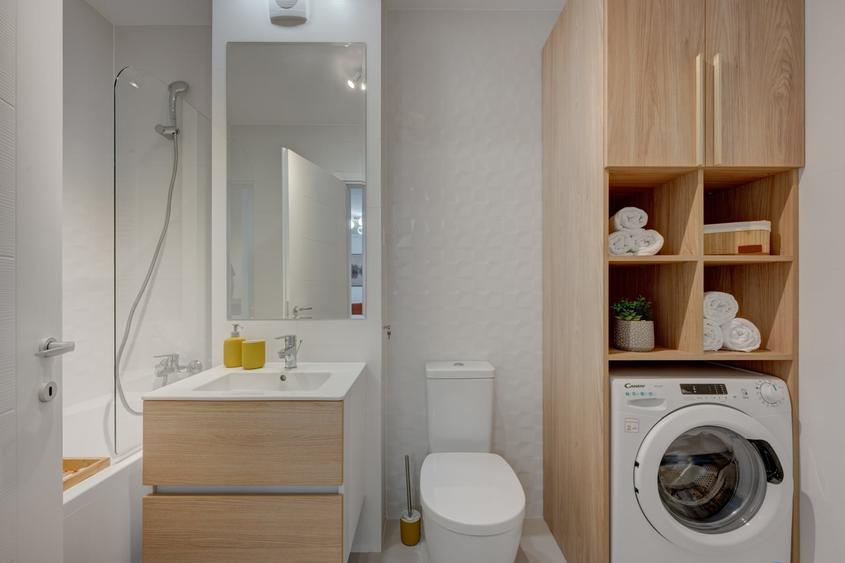 Apartament cu 2 camere semidecomandat, mobilat în Industriilor