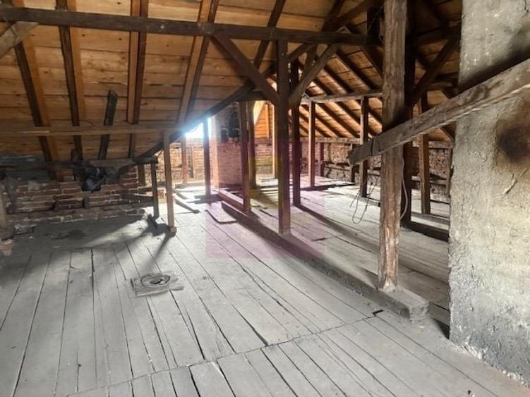 Casă cu 3 camere cu Teren 105 Mp în Floreasca