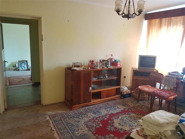 Apartament cu 2 camere semidecomandat în Hipodrom