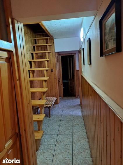 Apartament cu 3 camere decomandat în Burdujeni