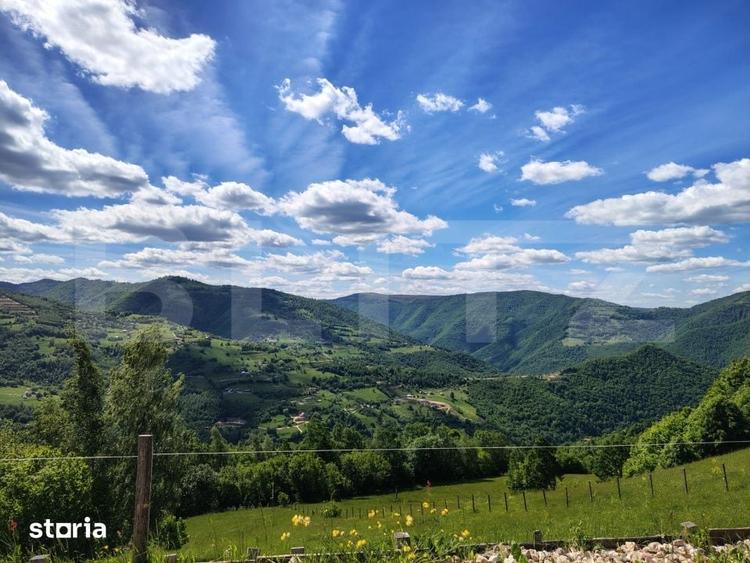 Casă cu 3 camere cu Teren 3000 Mp în Gilău