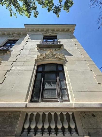Casă cu Teren 306 Mp în P-ța Universității