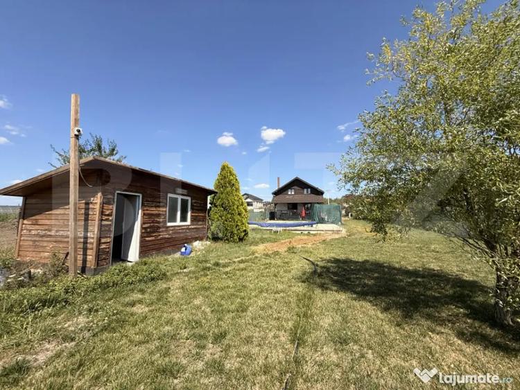 Casă cu 3 camere cu Teren 2200 Mp în Central