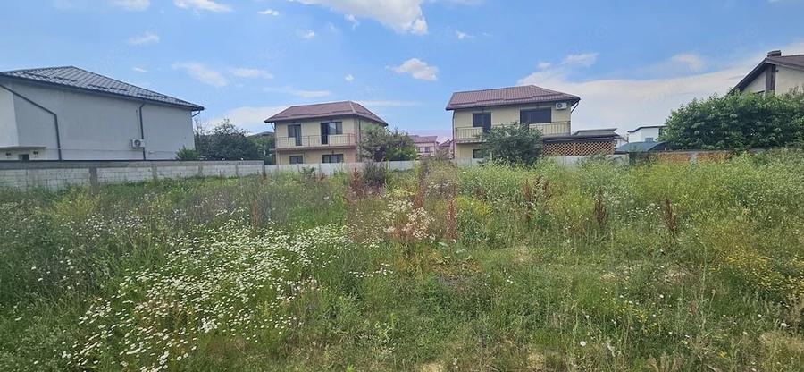 Teren de 355 mp, în Prelungirea Ghencea