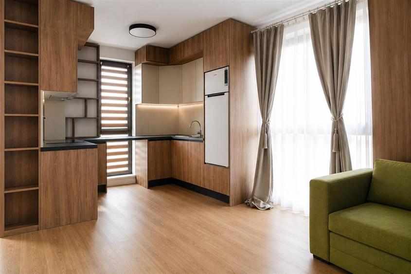 Apartament cu 2 camere semidecomandat, mobilat în Florești
