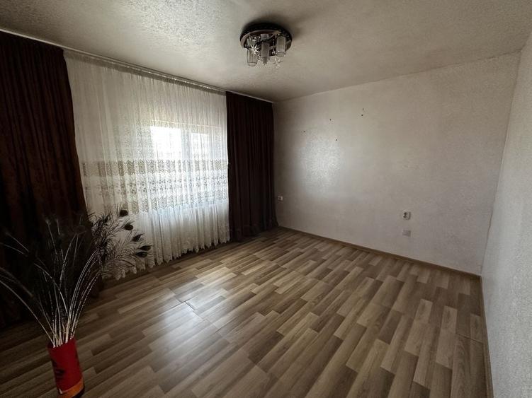 Casă cu 4 camere în Jilava