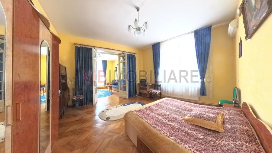 Apartament cu 2 camere semidecomandat, mobilat în Dorobanți