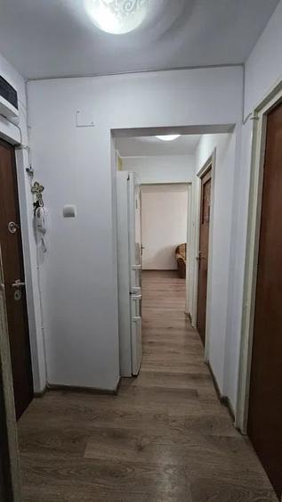 Apartament cu 2 camere decomandat în Drumul Taberei