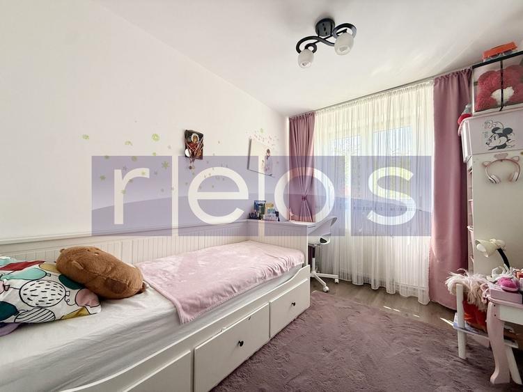 Apartament cu 3 camere semidecomandat, mobilat în Vitan