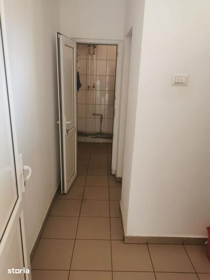 Spațiu comercial, de 100 mp, în Central