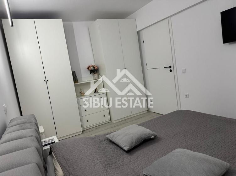 Apartament cu 3 camere decomandat, mobilat în Hipodrom 1