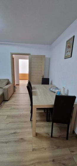 Apartament cu 2 camere în Astra