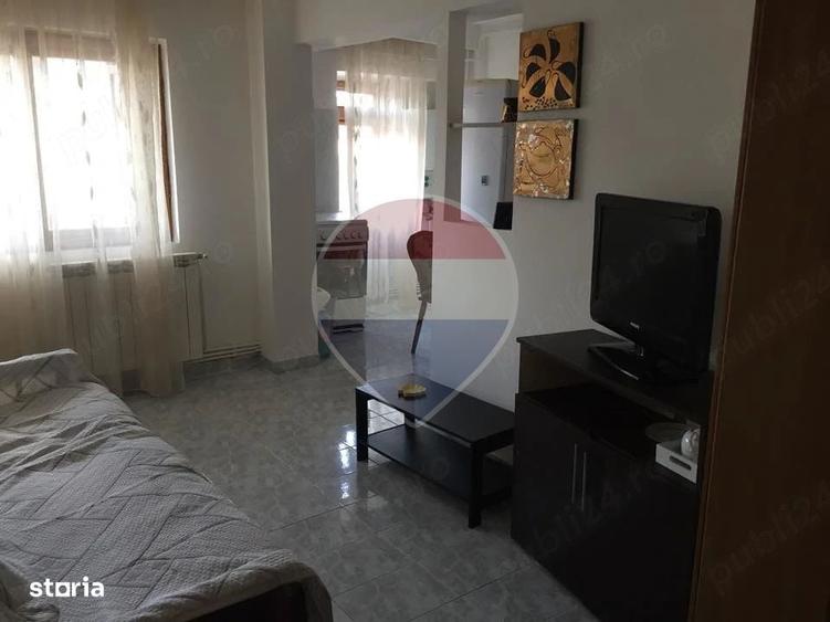 Apartament 3 camere Decomandat Langa UMF Bd. Independentei 650 - 4