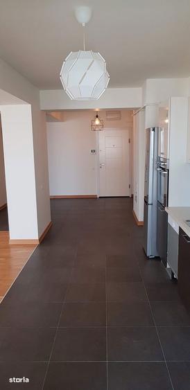 Apartament cu 3 camere decomandat în Decebal