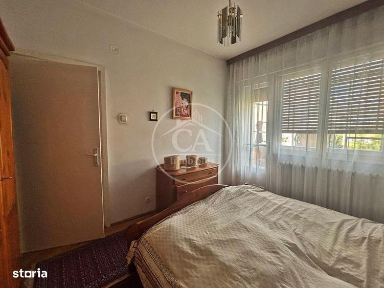 Apartament cu 3 camere decomandat în Dacia